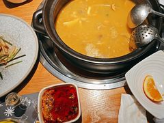 -一朵菌·野生菌探索家火锅(南亚店)