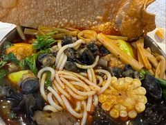 -红鼻子桂林米粉(金唐新光界店)