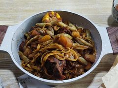 -内蒙焖面大盆骨餐馆(山大路店)