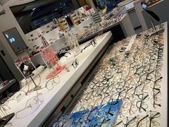 -宏宇眼镜蔡司依视路折扣店(兆佳眼镜城店)