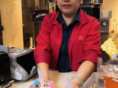 -麦当劳(杭州西湖银泰百货店)