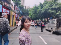 -八一路好吃街(雨田商务大厦店)