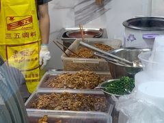 自助取餐区-清真双宝红油牛系列