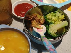-雍哲港式餐厅(现代广场店)