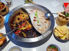 -卤校长重庆火锅(恒隆广场店)