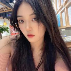 -V8潮牌·接发烫染连锁