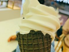 芝芝脆筒-喜茶(南昌王府井店)