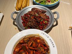 -叶派龙虾•招牌香辣蟹·海鲜(中海国际店)