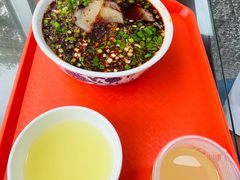 -吾穆勒蓬灰牛肉面·清真(北滨河中路店)