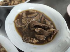 -Kha Mu Charoensang(Silom)