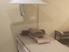 -三承堂经络·艾灸养生馆