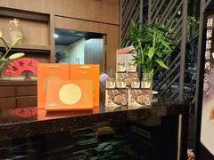 -捞王锅物料理(凯旋路店)