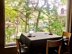 -穹六人间 people 6(岳阳路店)