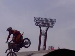 -江湾体育中心游泳馆