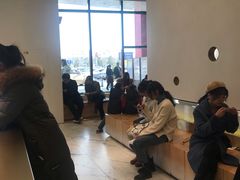 等位区-喜茶(永旺梦乐城店)