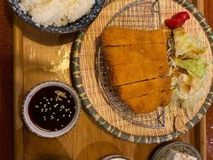 -由紀日本料理·炭火燒肉
