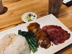 -新澳港式茶餐厅(余姚路店)