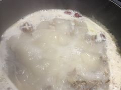 -三人行骨头王火锅(长寿店)