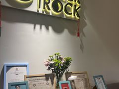 -黑石咖啡(小十字店)