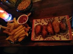 薯条+烤鸡翅-HUNTING BAR亨霆鸡尾酒馆(越秀淘金店)