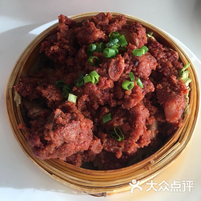 圆笼粉蒸排骨
