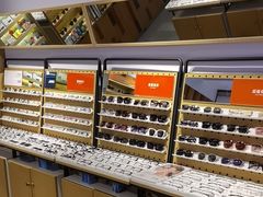 -LOOK眼镜(宝山万达店)
