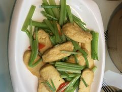 中芹烧豆干-潮福城大酒楼·潮味粤品·港式点心(湖滨北路店)