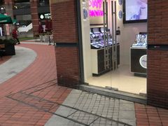 -miomi米欧米美瞳隐形眼镜(新世界大丸百货店)