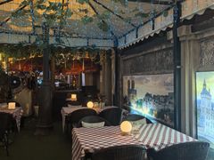 -塞纳河法国餐厅(意式风情街店)