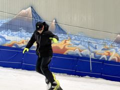 -乔波室内滑雪场