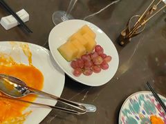 -海派悦庭·海胆烧麦·新融合菜(凯德广场店)