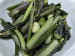 -三湘四水正宗湘菜(君峰路店)