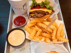 招牌牛肉堡-Shake Shack(西单大悦城店)