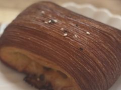 -VERIE BAKEHOUSE