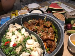 -小鱼小牛·鱼牛干锅·脆鱼火锅(世欧广场店)