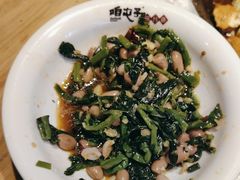 -咱屯子铁锅炖直营店(保利店)