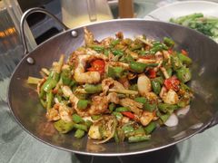 干锅鱿鱼-章吴记喜瑞餐厅(东东城店)