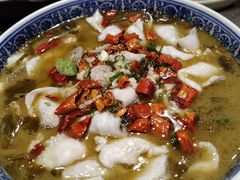 -南国会酒家(岗顶1站广场店)