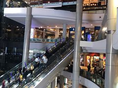 -Pier 21 (Terminal 21 Asok)