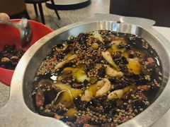 -鑫巴蜀小镇 · 水煮鱼专研店(玉桥店)