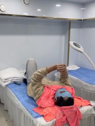 -苗医生专业祛痘·皮肤管理