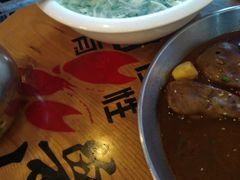 -鲁小三·大骨自助(金山总店)