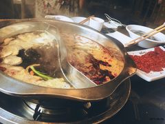 -纸盐河码头火锅(十八梯店)