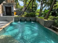 -海南清水湾莱佛士酒店