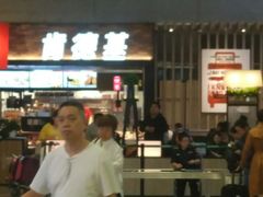 -肯德基(虹桥机场T2北指廊精选外卖点店)