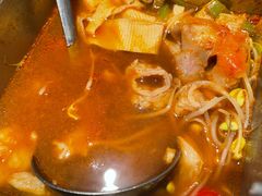 牛肥肠锅-白玉·朝鲜族烤串(深圳Kkone店)
