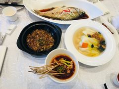 -亢龙太子酒轩(东湖店)