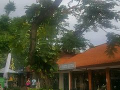 -Mai Mai Restaurant
