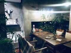 -HIGH FIVE哈福手工汉堡(桂林路店)