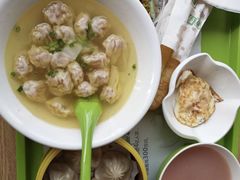 -老乡鸡(武汉中南梅苑小区地铁站店)